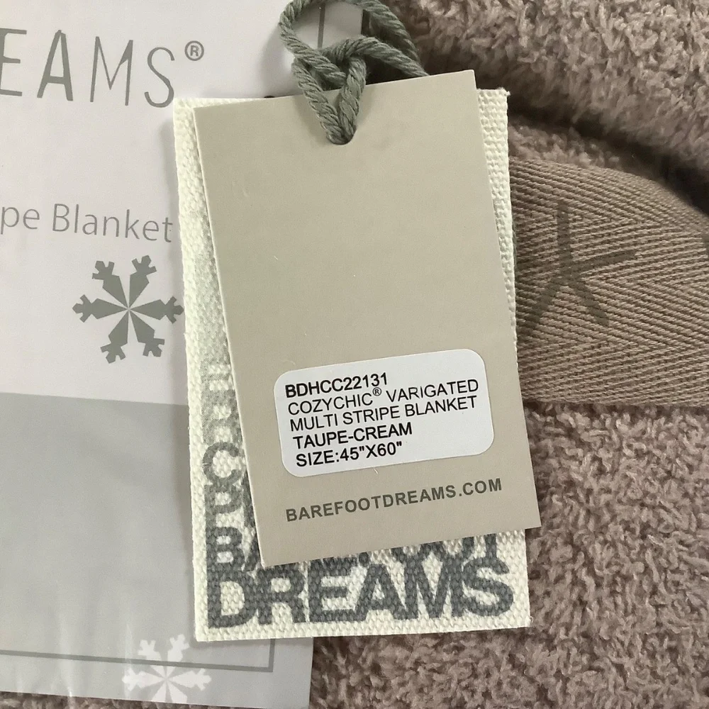 Barefoot Dreams 45